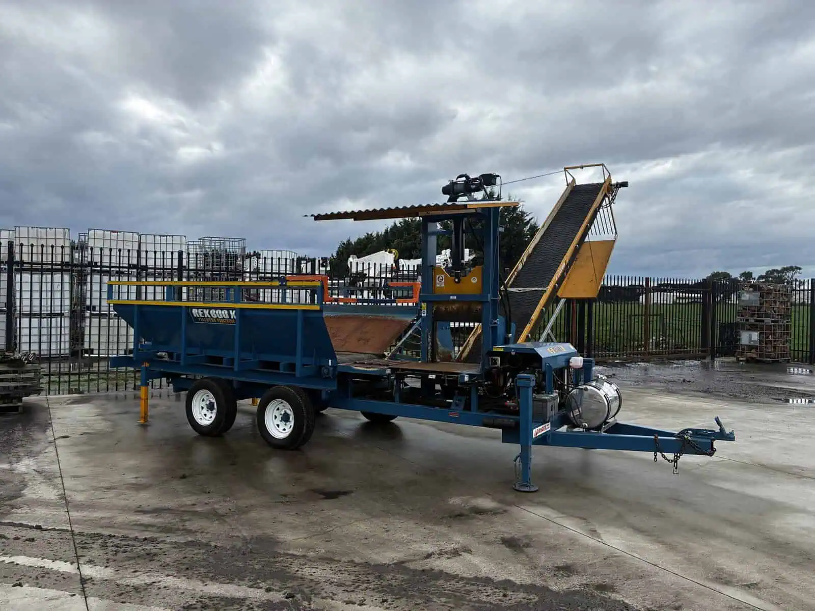 The firewood processor