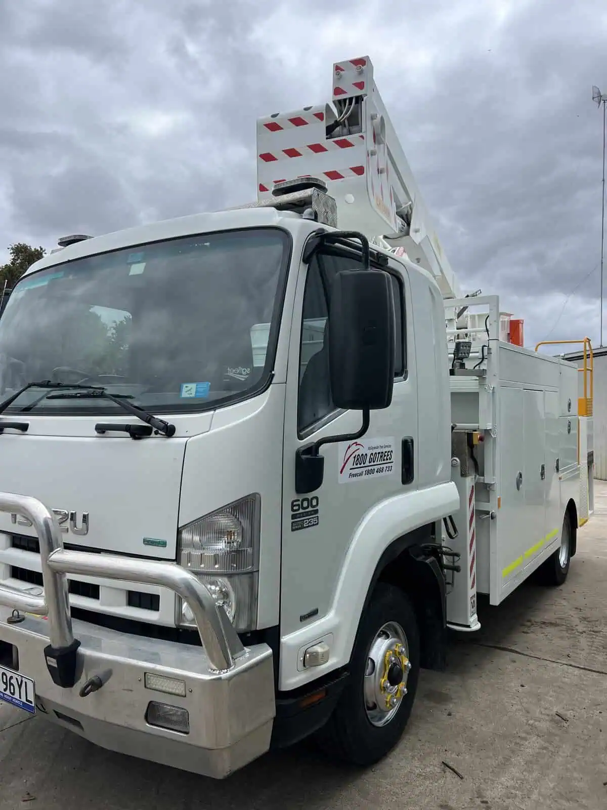 Valley wide versalift sst37 2